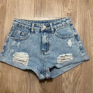 Ripped blue jean shorts from Shien